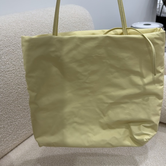 💛 The Row - Picture 5 of 5